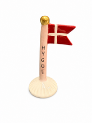 Keramisk Flagstang "HYGGE" – Håndlavet Dansk Hygge & Dekoration